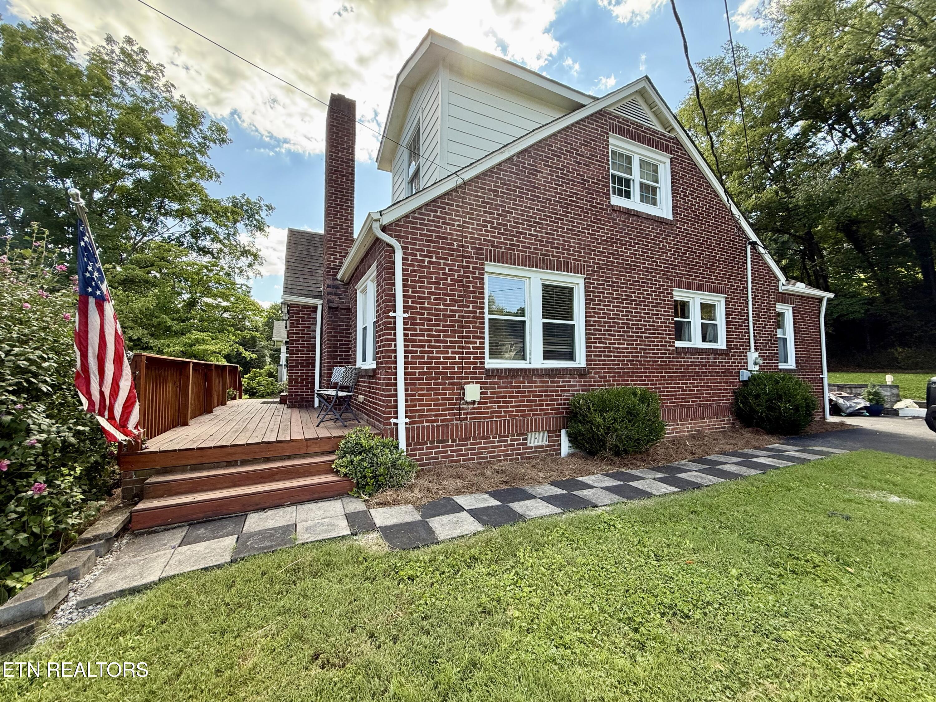 1717 Lenland Avenue Knoxville TN 37920