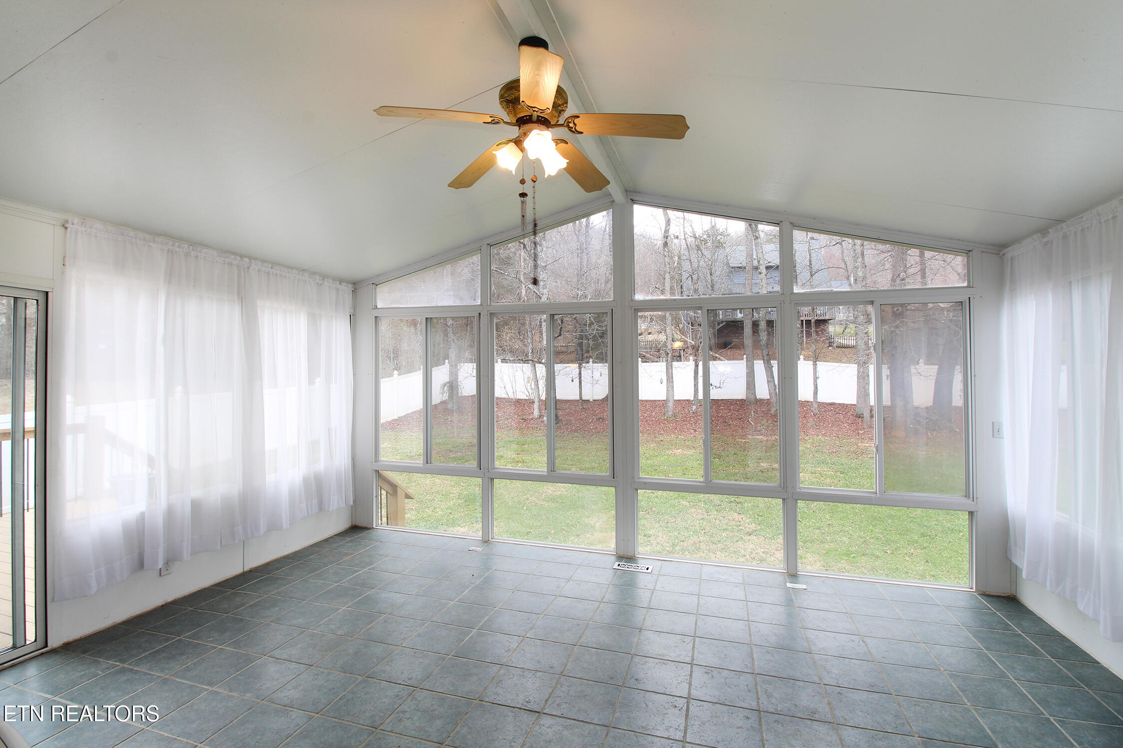 4623 Clairson Drive Knoxville TN 37931