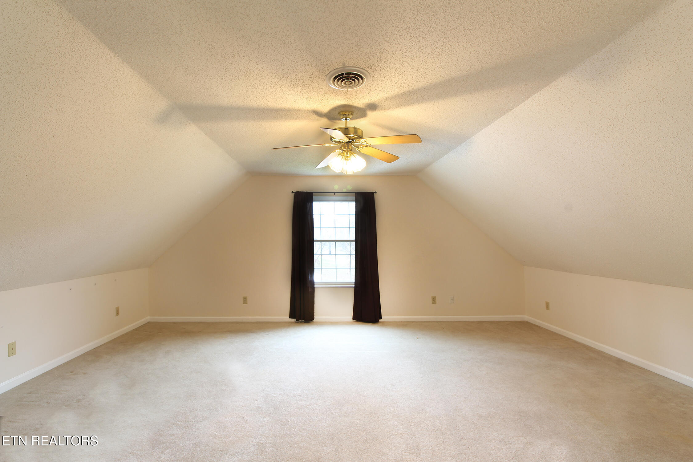 4623 Clairson Drive Knoxville TN 37931