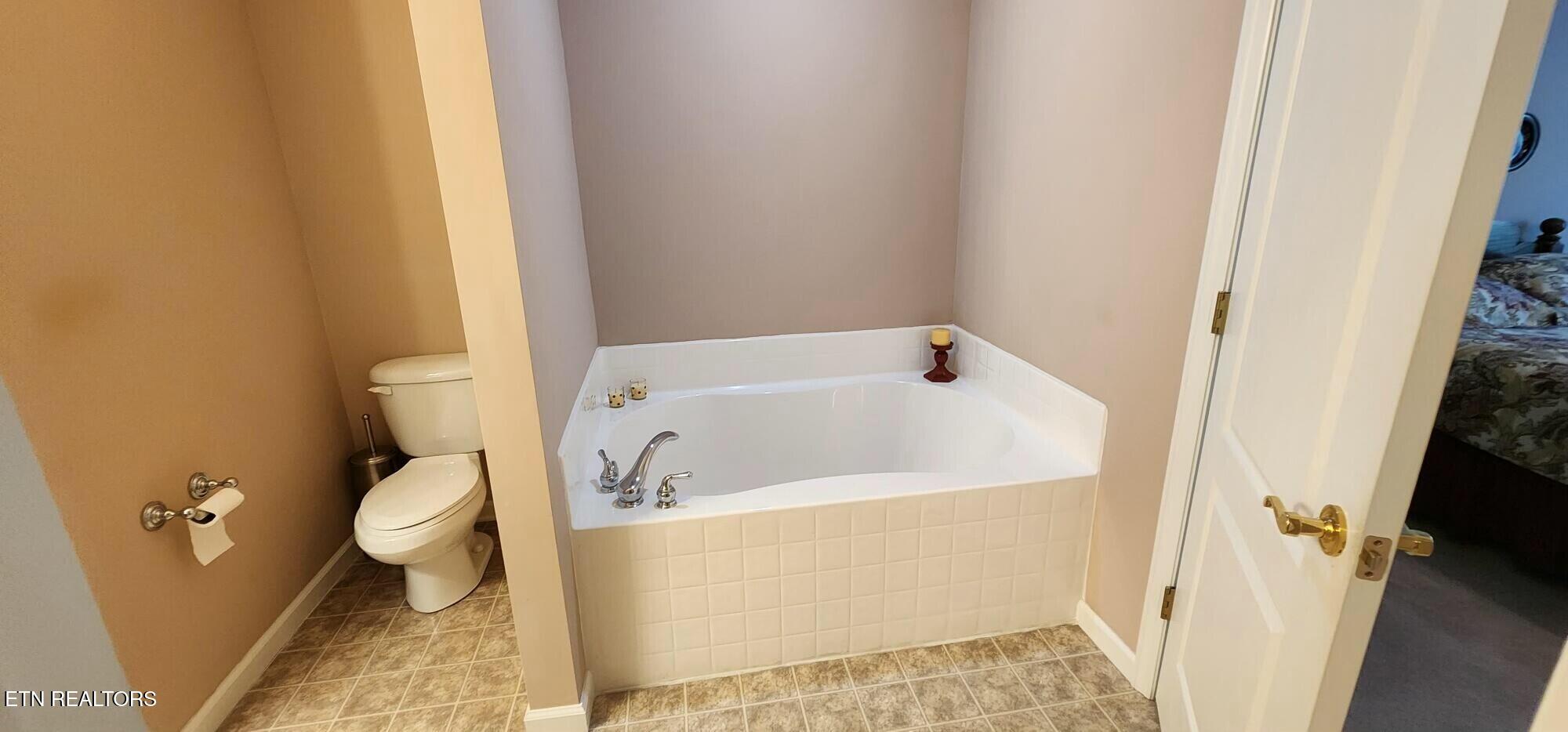 3241 Mountain Spring Way Knoxville TN 37917