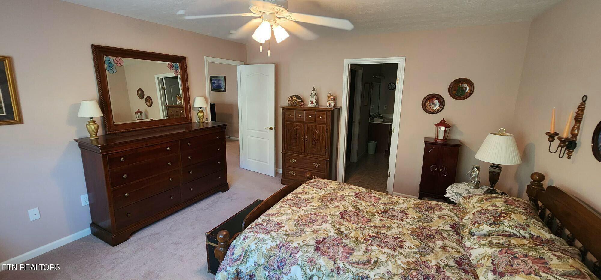 3241 Mountain Spring Way Knoxville TN 37917