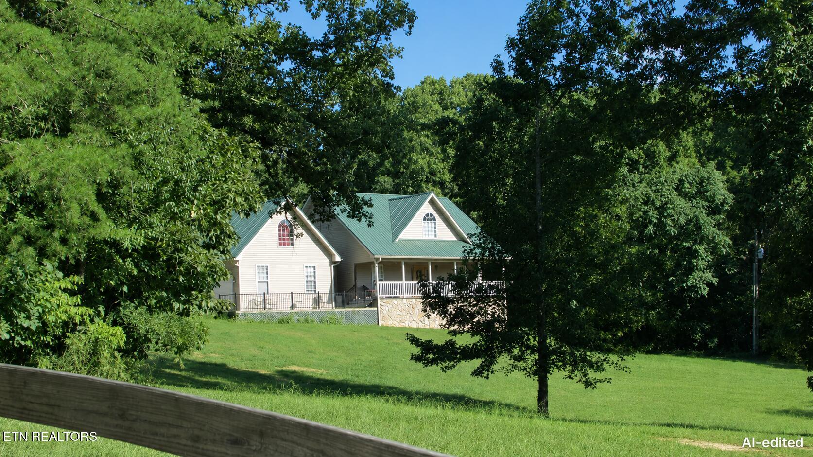 3527 Fox Creek Road Louisville TN 37777