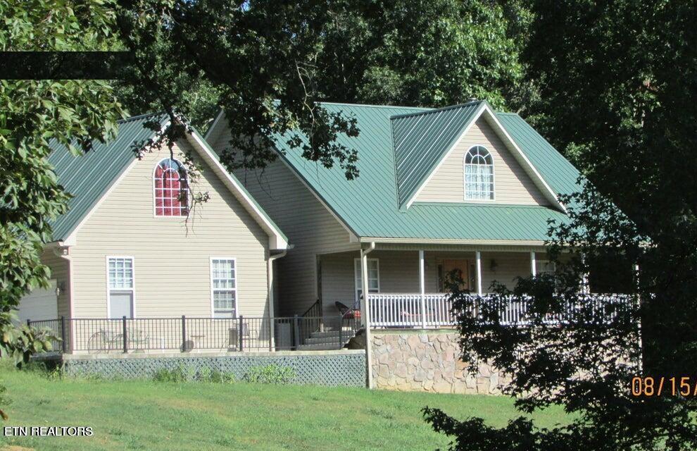 3527 Fox Creek Road Louisville TN 37777