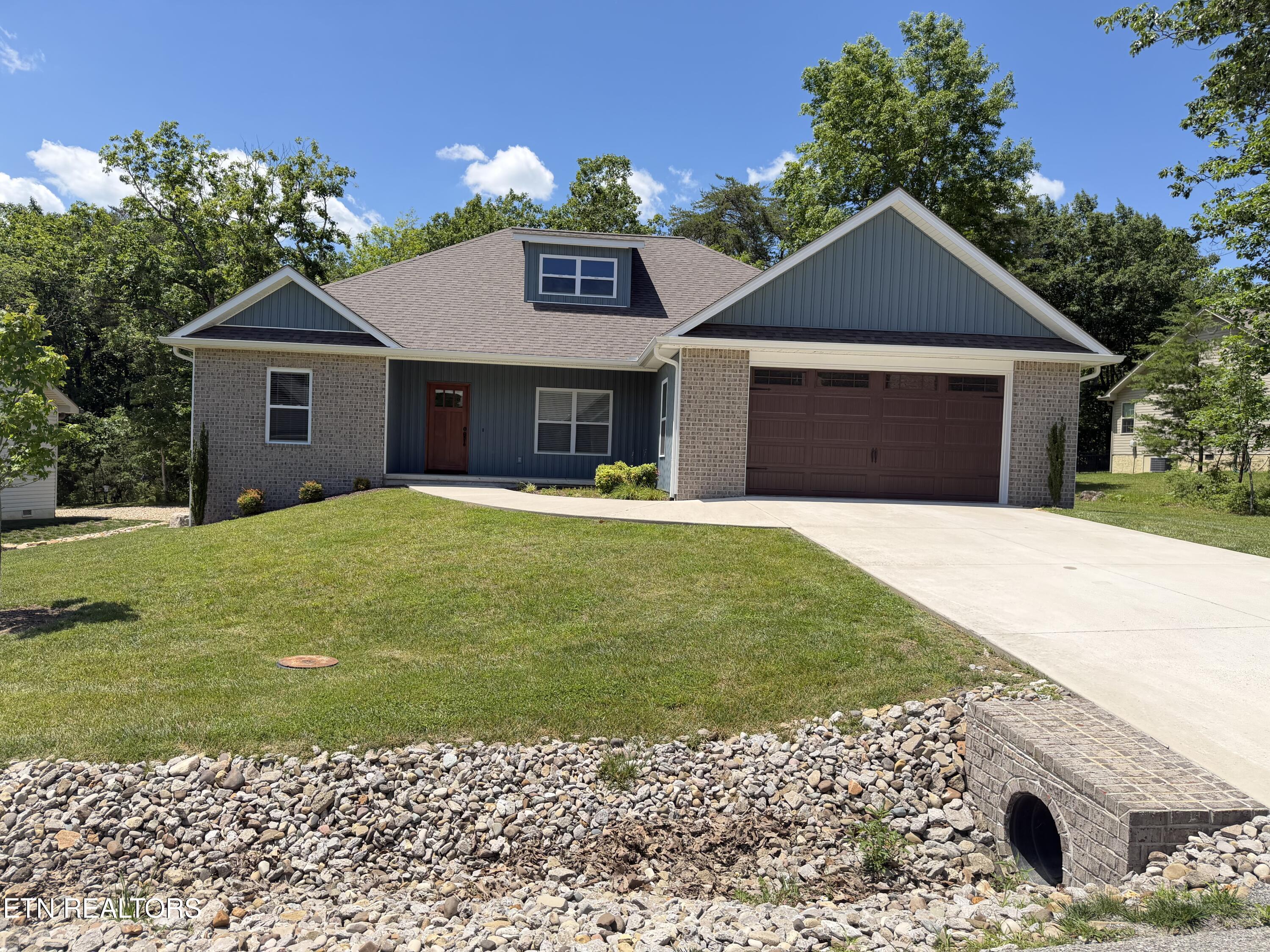 209 Amherst Lane Crossville TN 38558