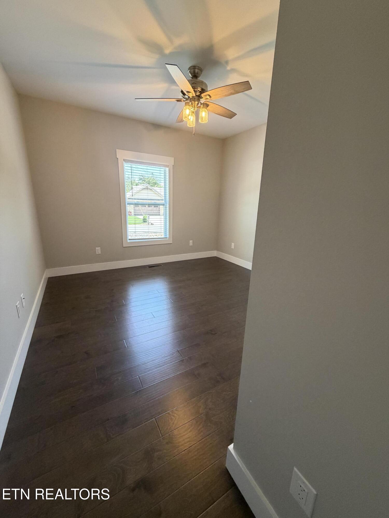 209 Amherst Lane Crossville TN 38558