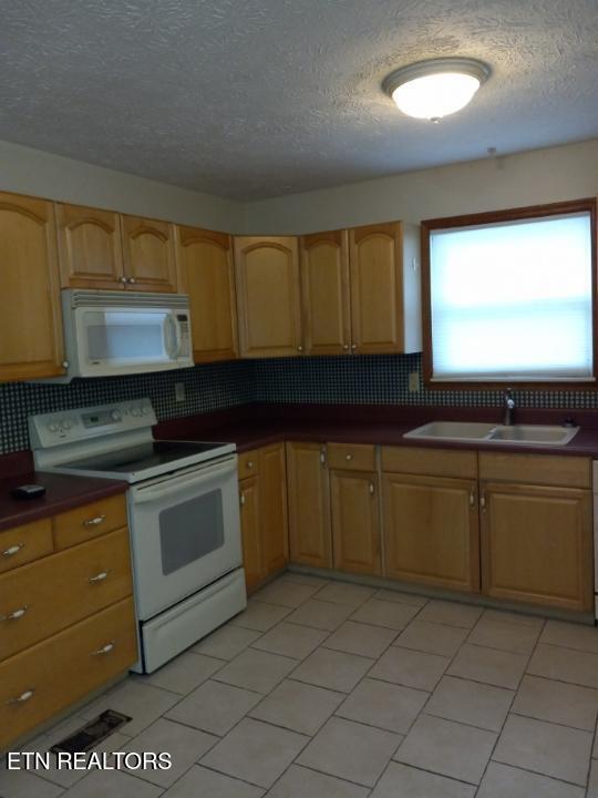 322 Norfolk Circle Harrogate TN 37752