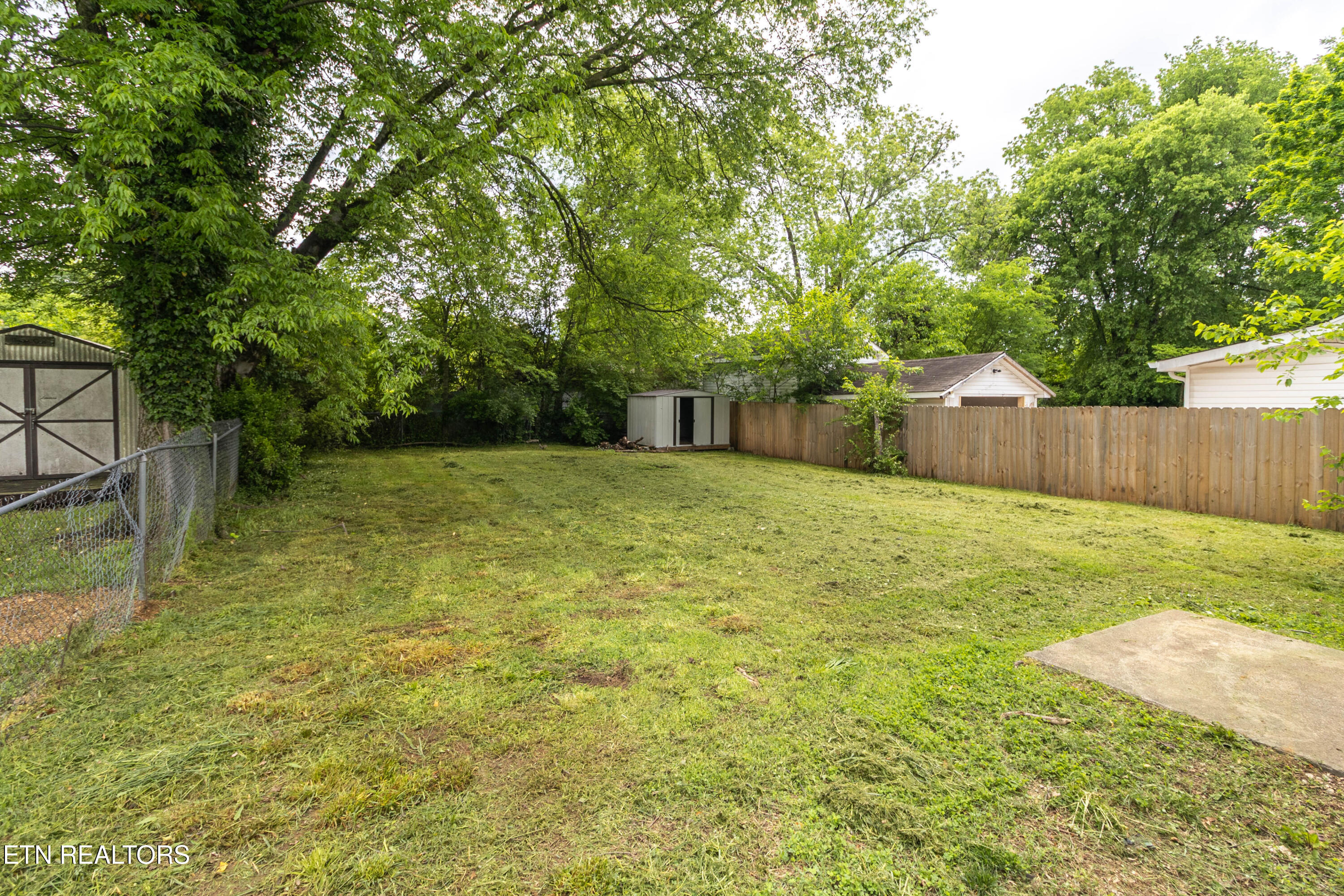 2638 Barton Street Knoxville TN 37917