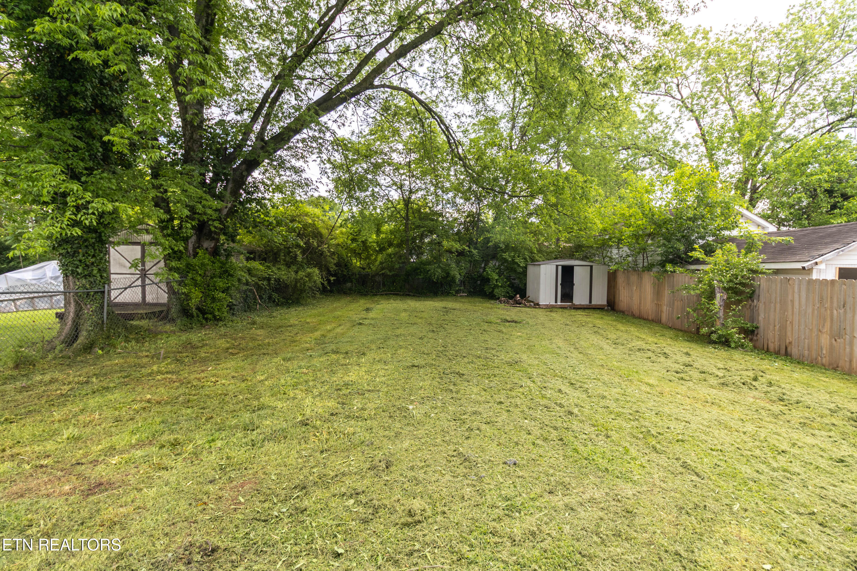 2638 Barton Street Knoxville TN 37917