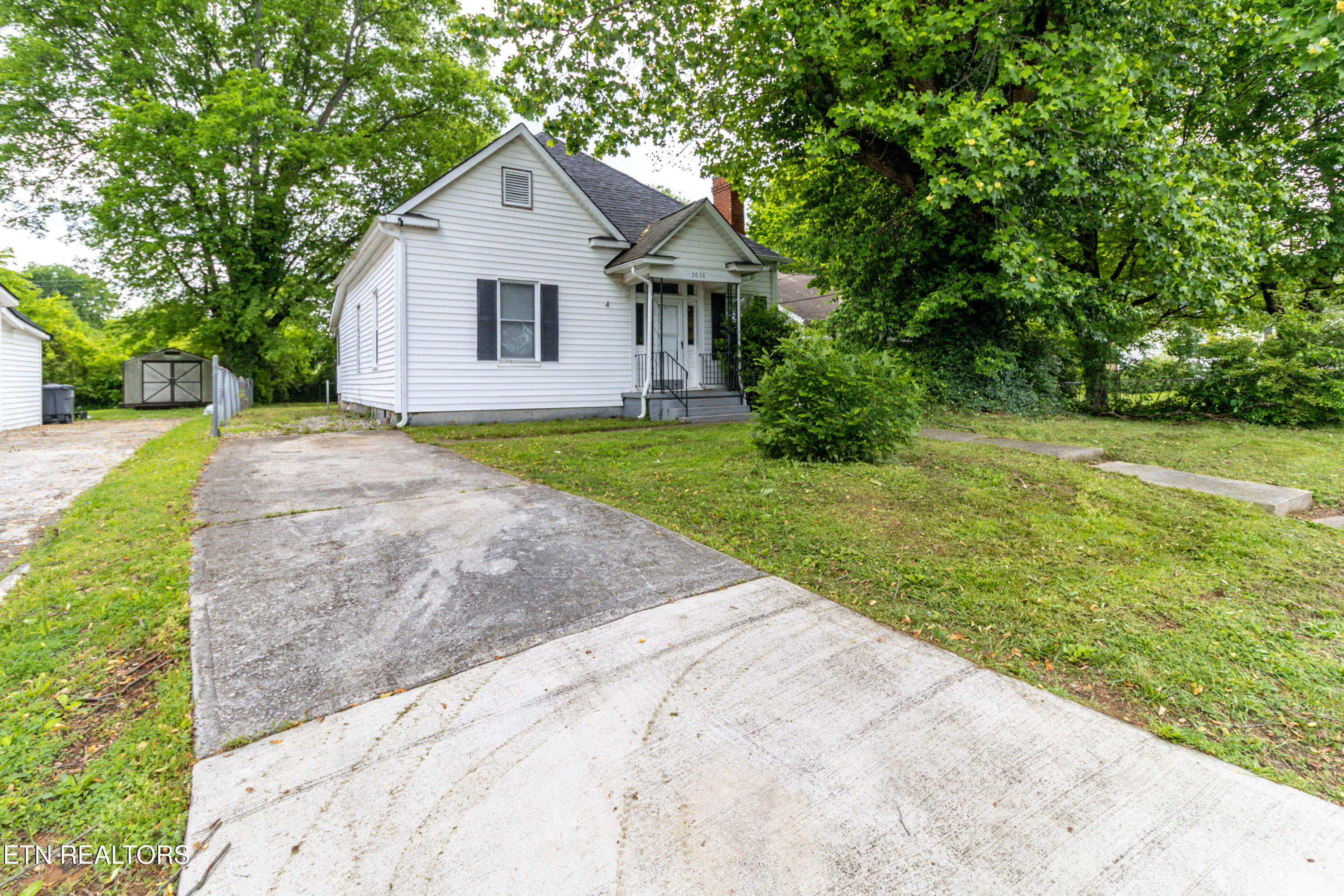 2638 Barton Street Knoxville TN 37917