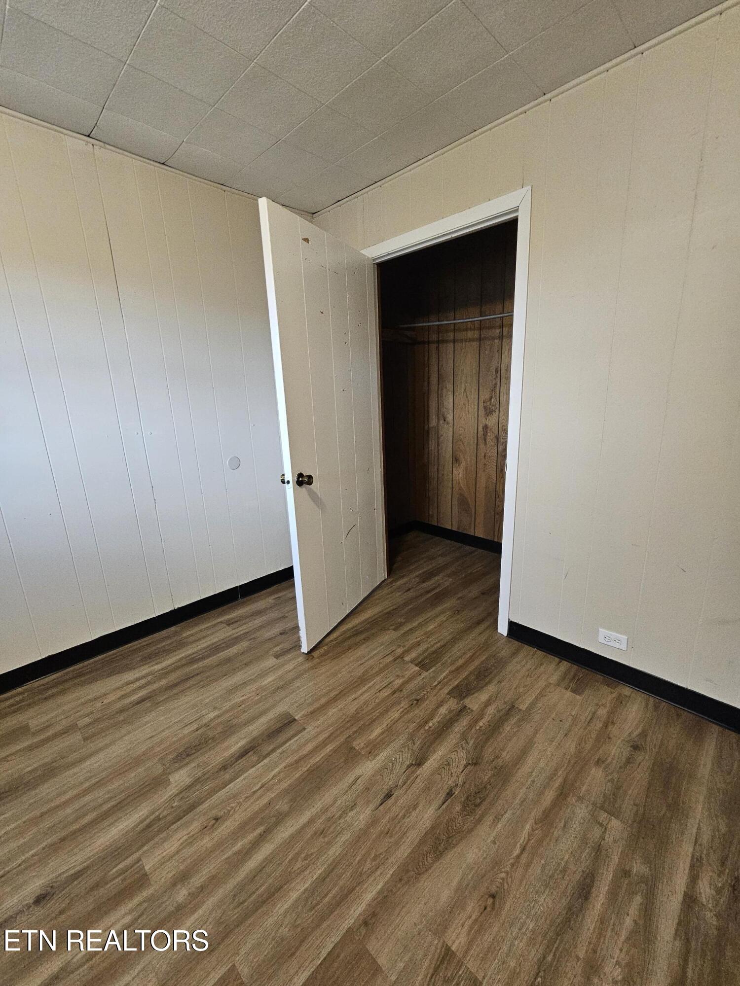 934 Carding Machine Road Loudon TN 37774