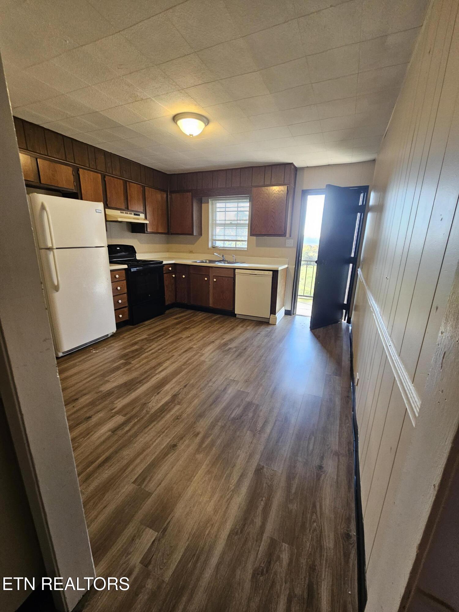 934 Carding Machine Road Loudon TN 37774