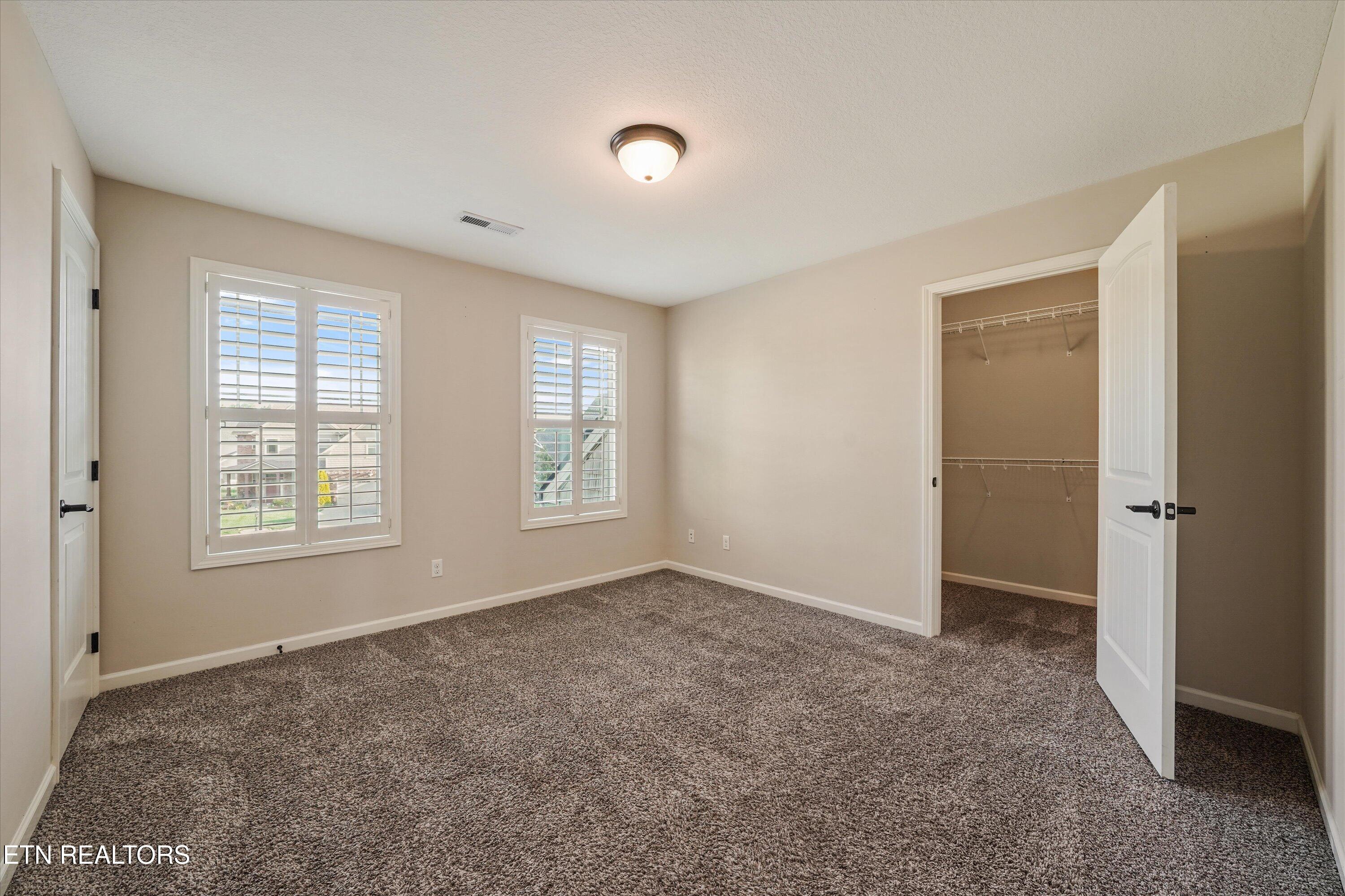 12306 Blacksburg Lane Knoxville TN 37922