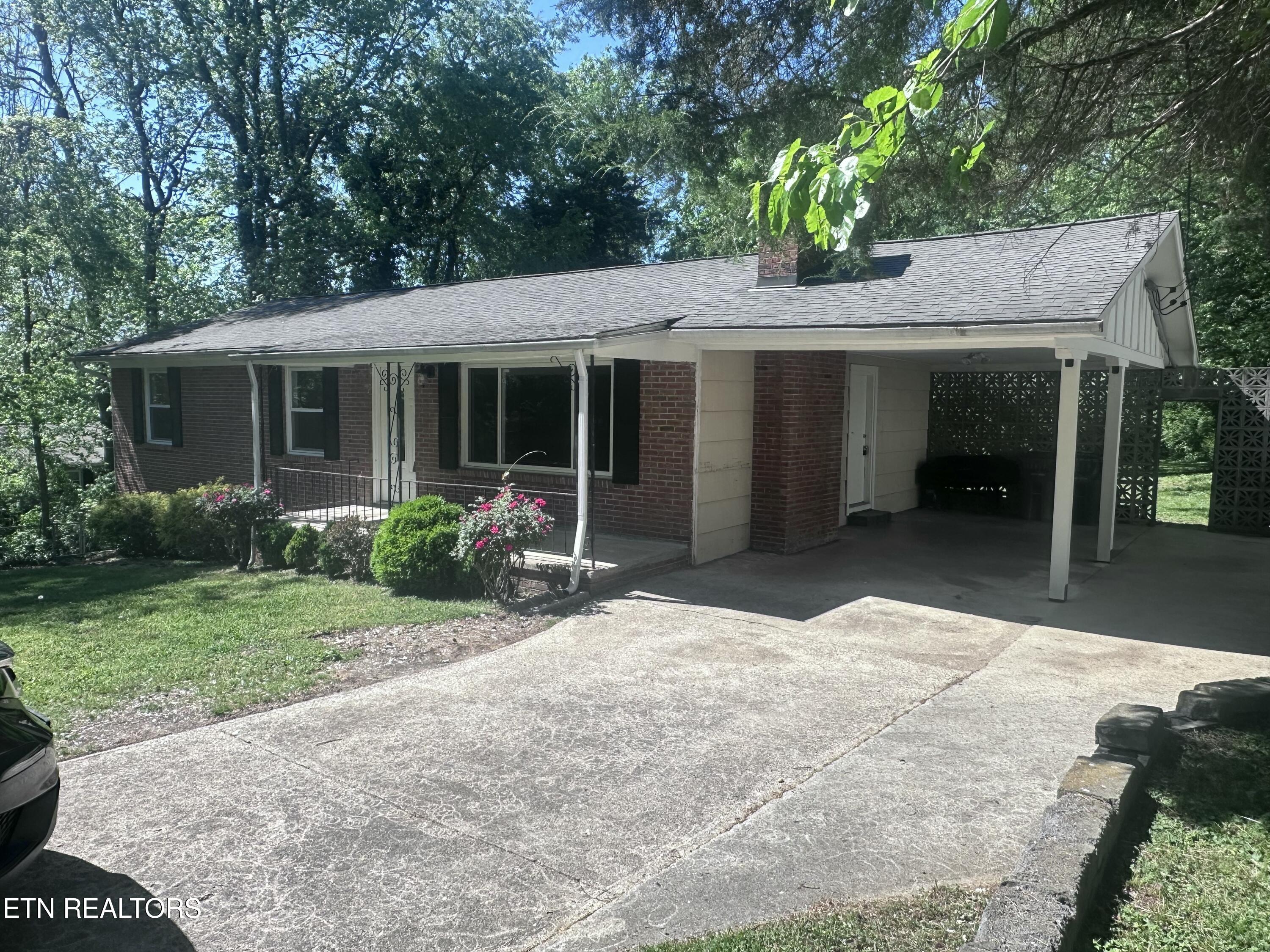 2516 Wayland Avenue Knoxville TN 37914