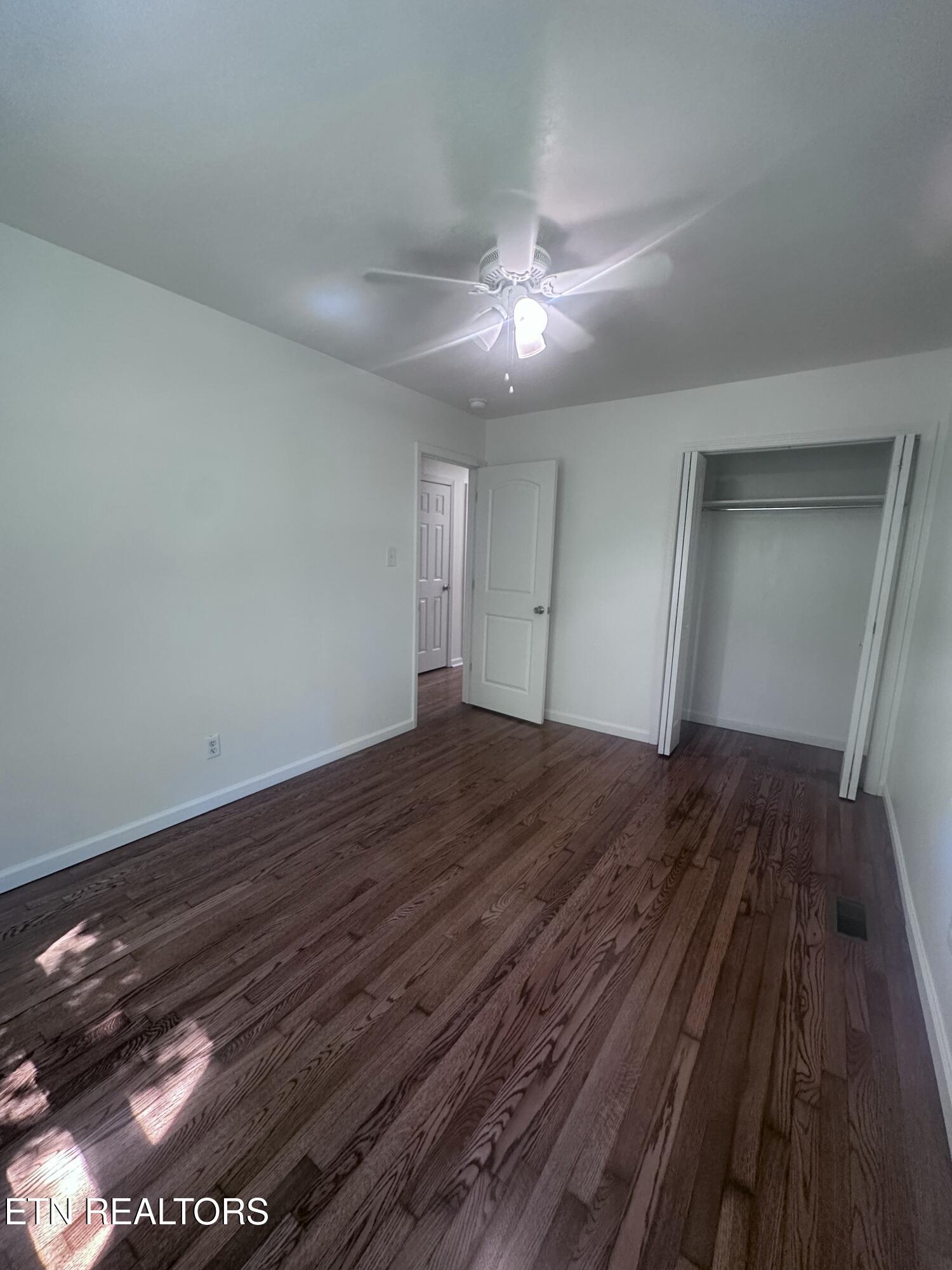 2516 Wayland Avenue Knoxville TN 37914