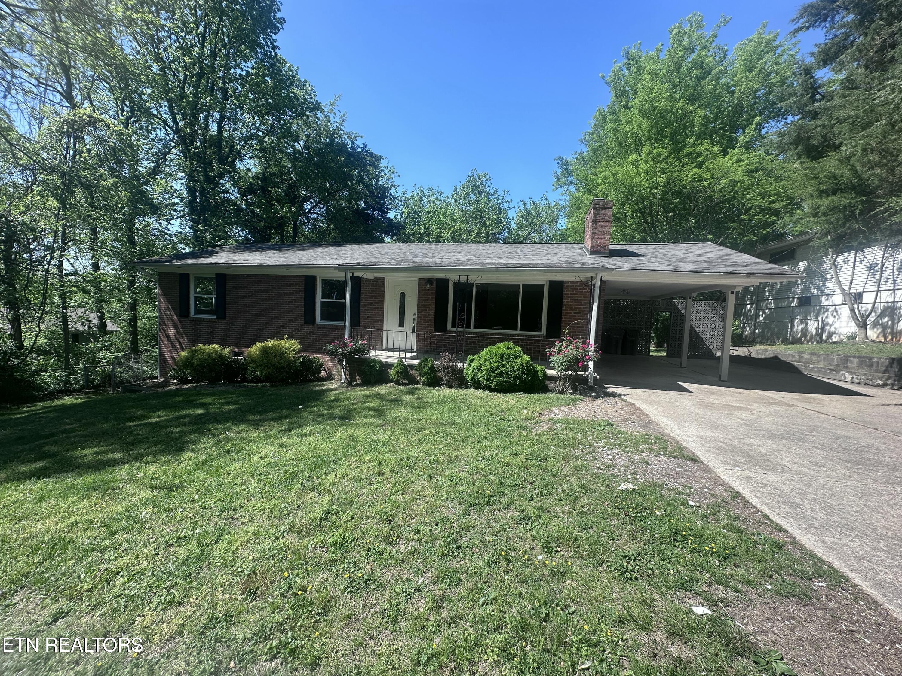 2516 Wayland Avenue Knoxville TN 37914