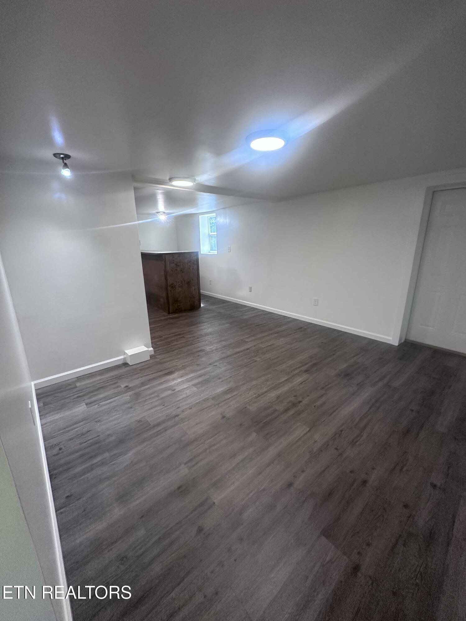 2516 Wayland Avenue Knoxville TN 37914