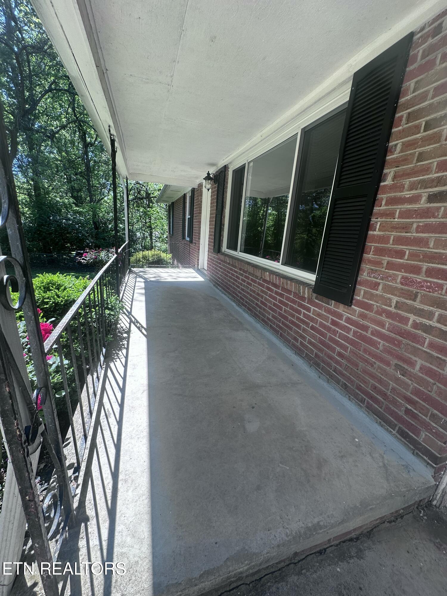 2516 Wayland Avenue Knoxville TN 37914