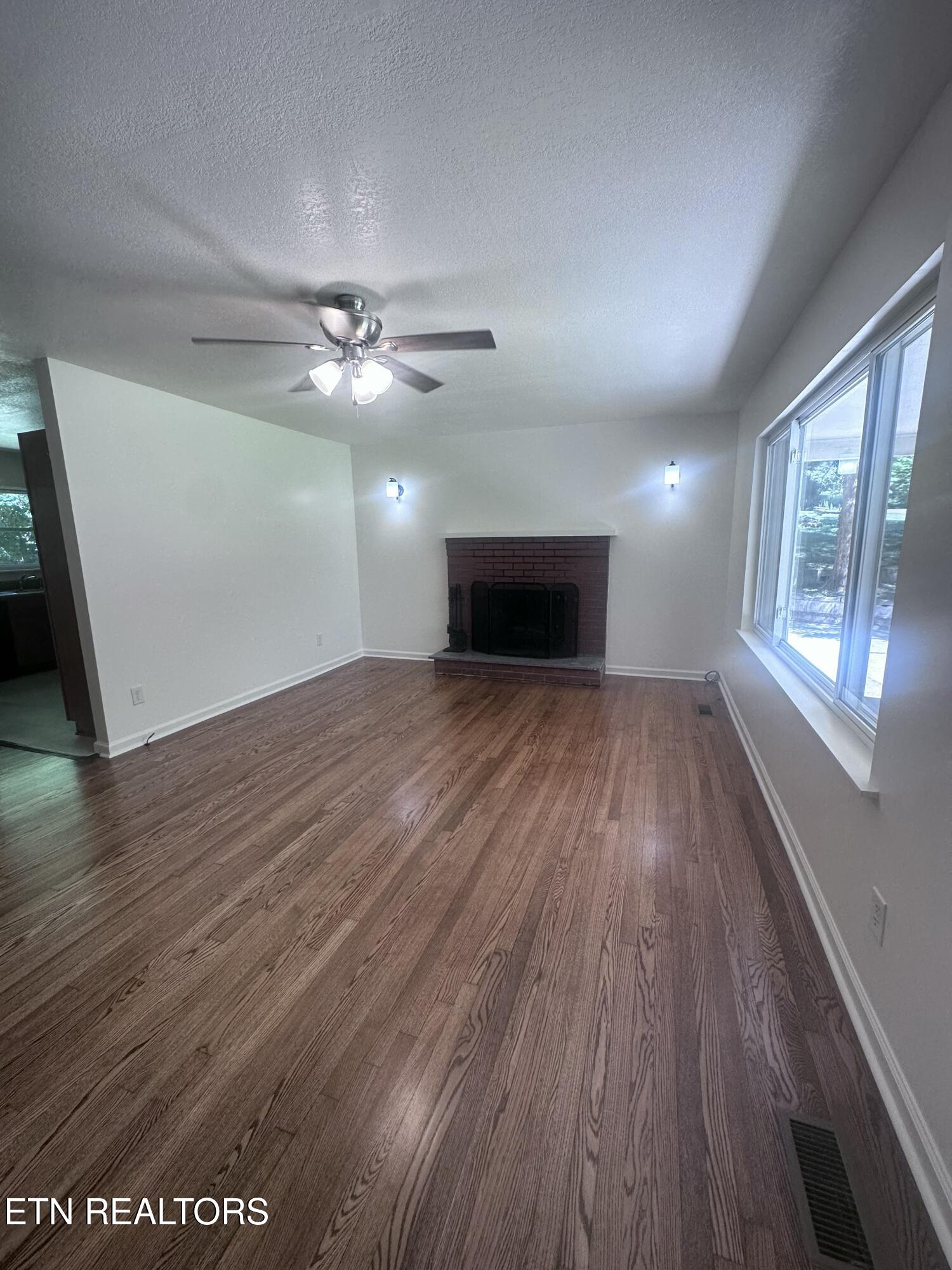 2516 Wayland Avenue Knoxville TN 37914