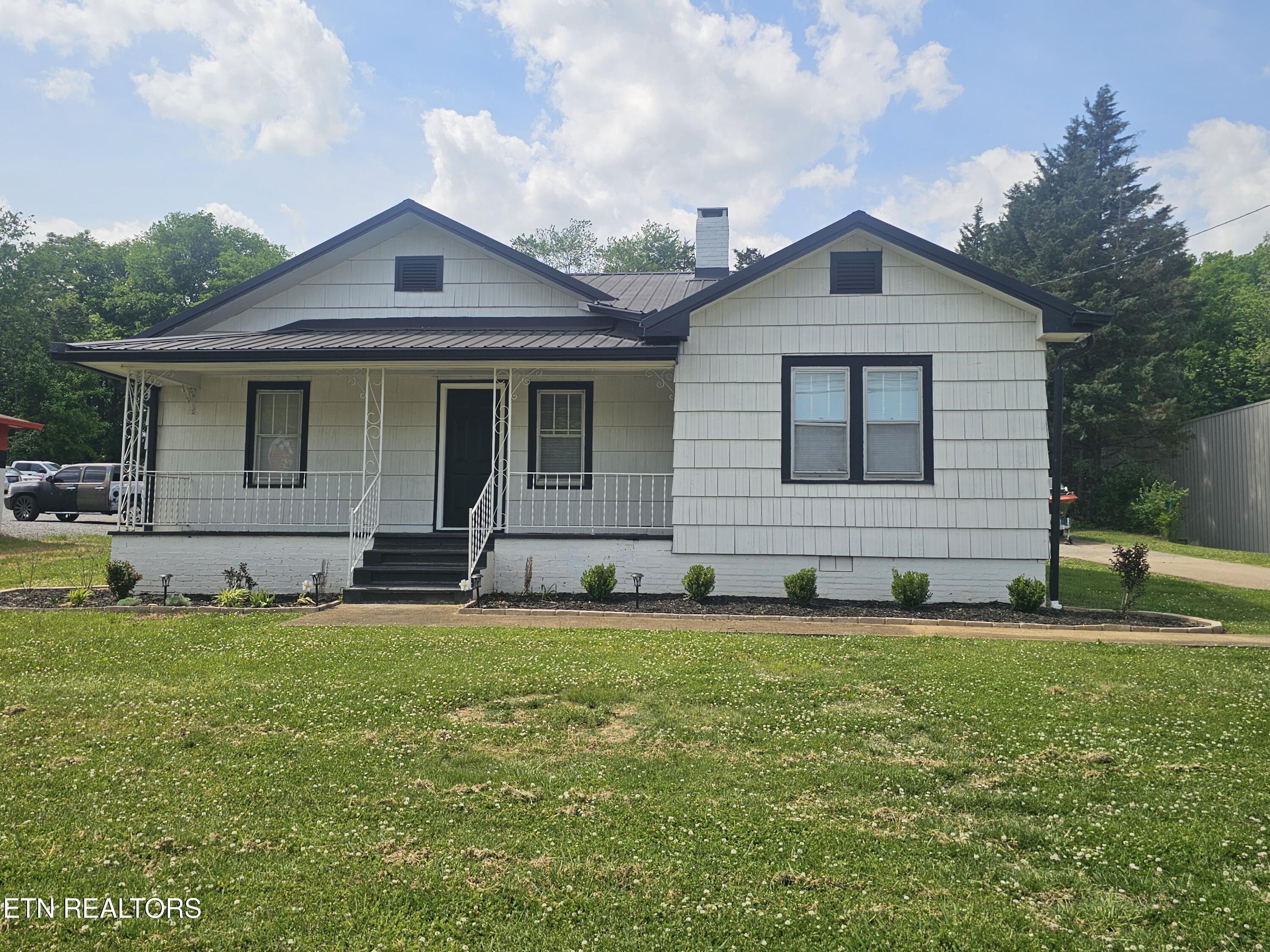 1060 Mulberry Street Loudon TN 37774