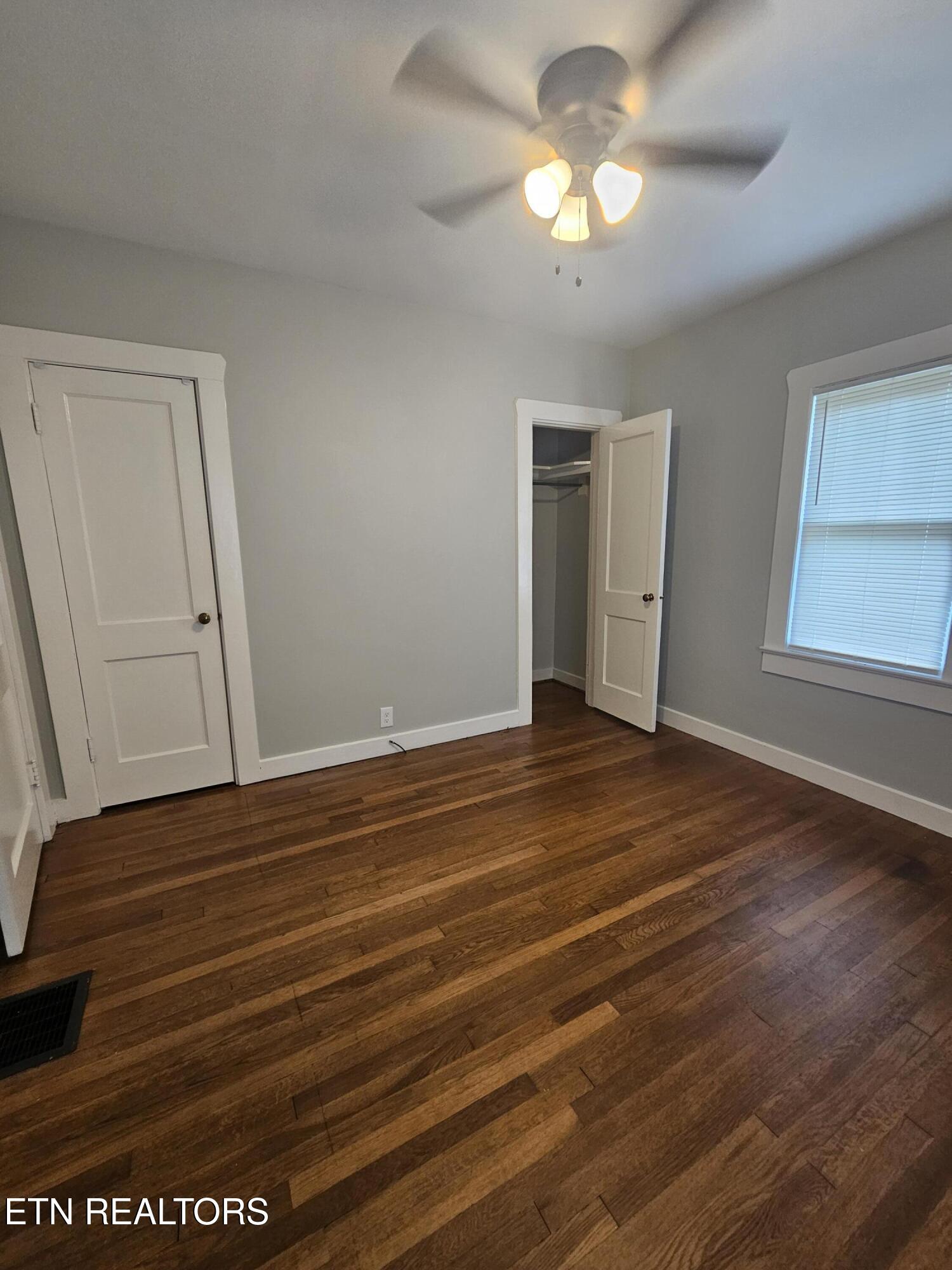 1060 Mulberry Street Loudon TN 37774