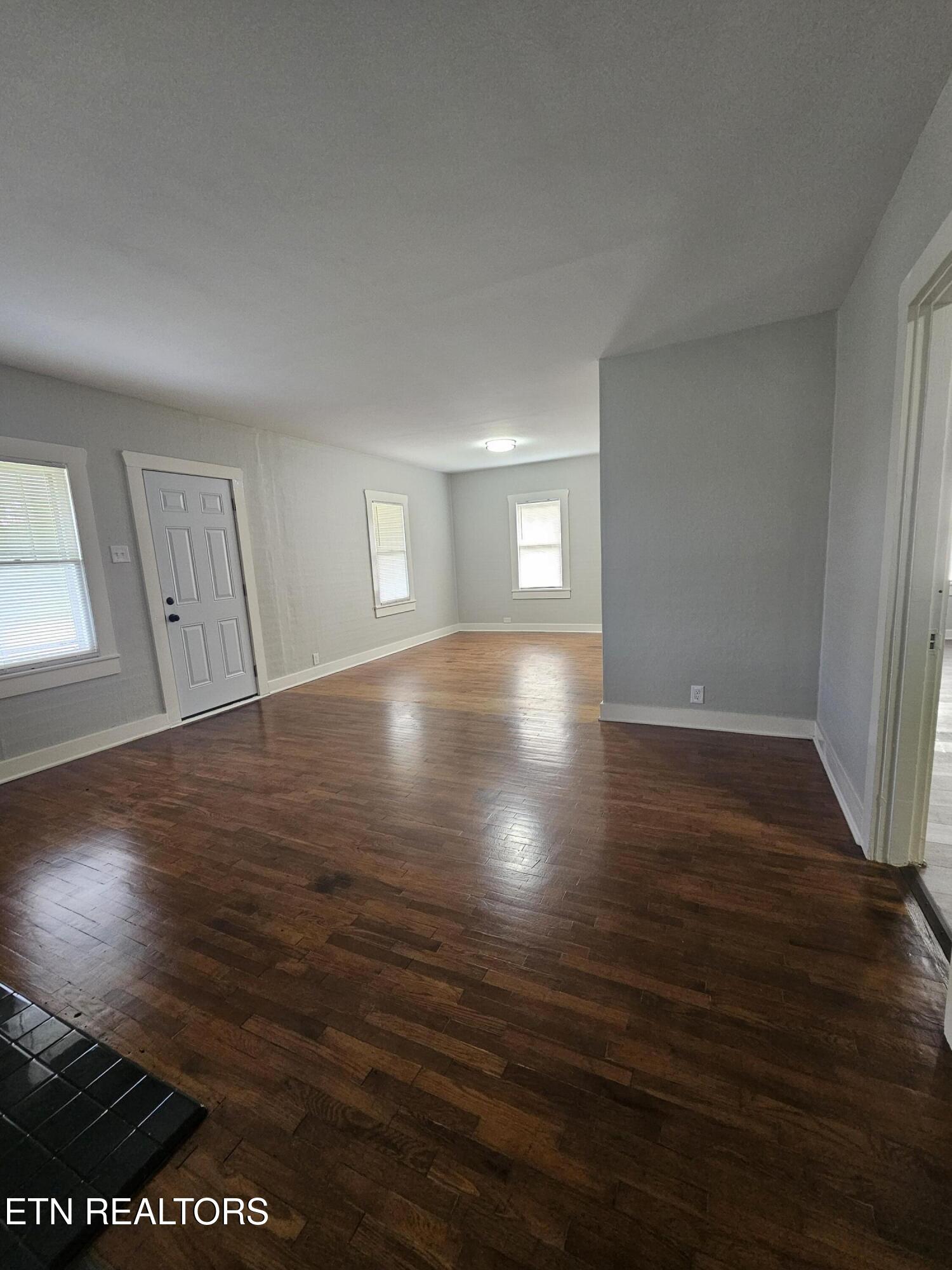 1060 Mulberry Street Loudon TN 37774