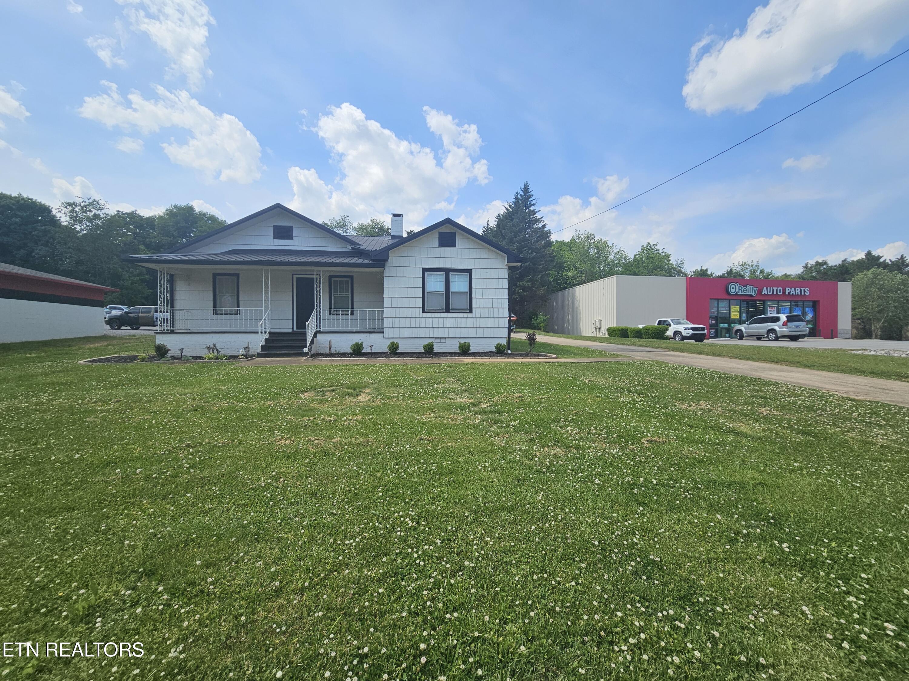 1060 Mulberry Street Loudon TN 37774