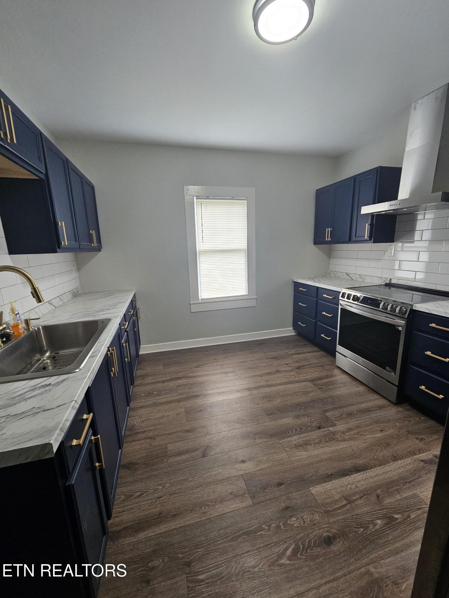 1060 Mulberry Street Loudon TN 37774