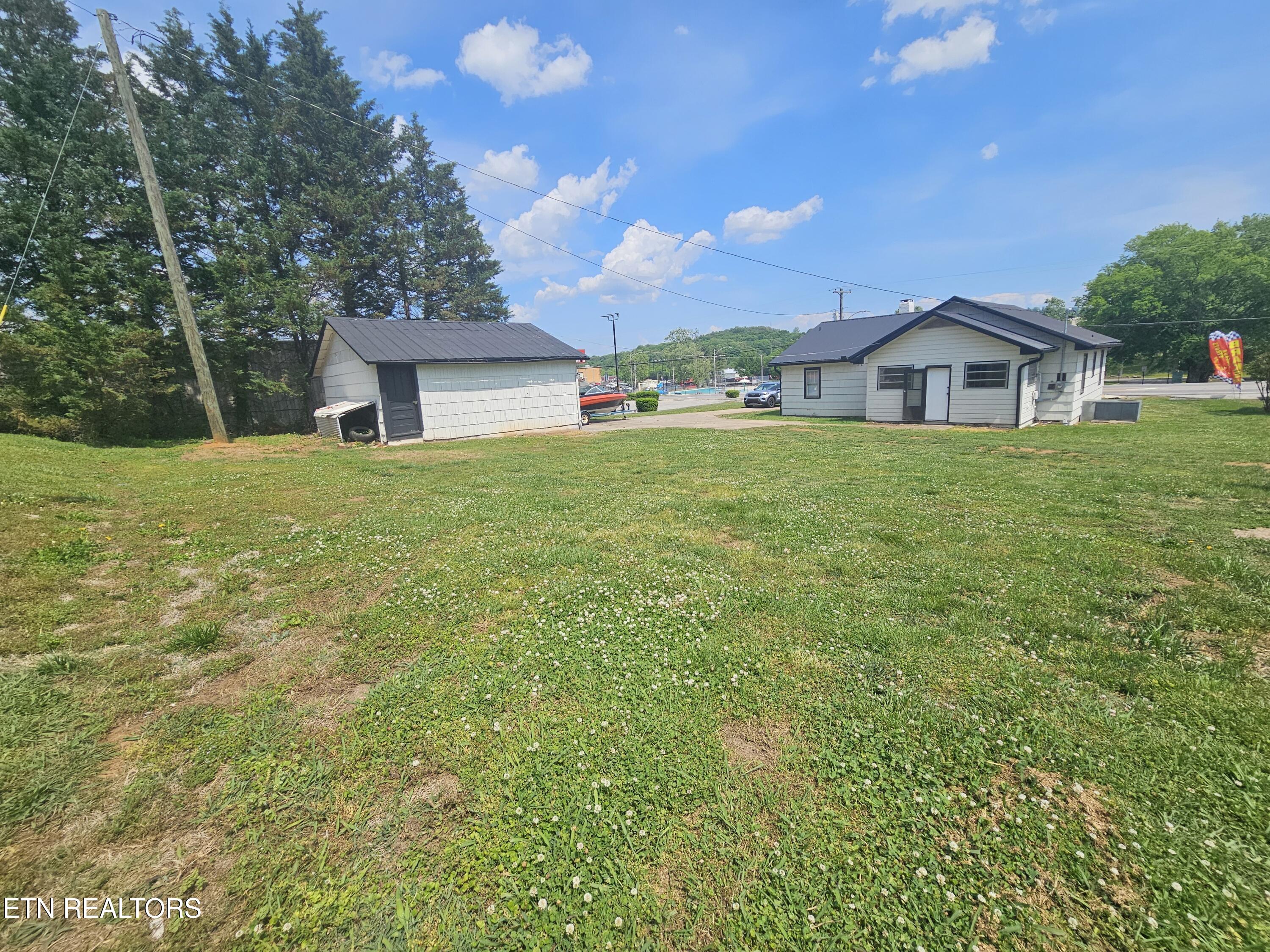 1060 Mulberry Street Loudon TN 37774