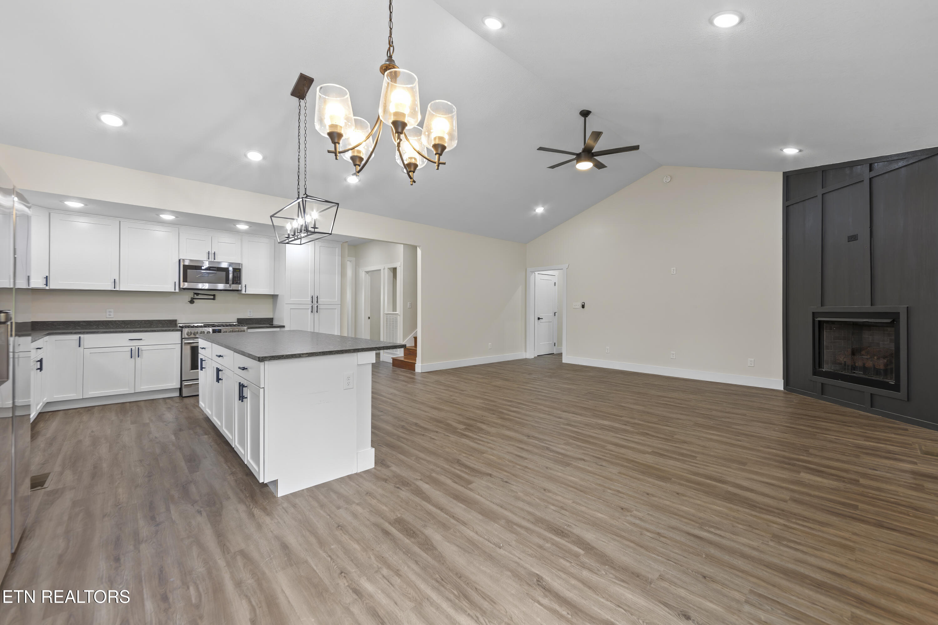 1514 Broad River Lane Sevierville TN 37876