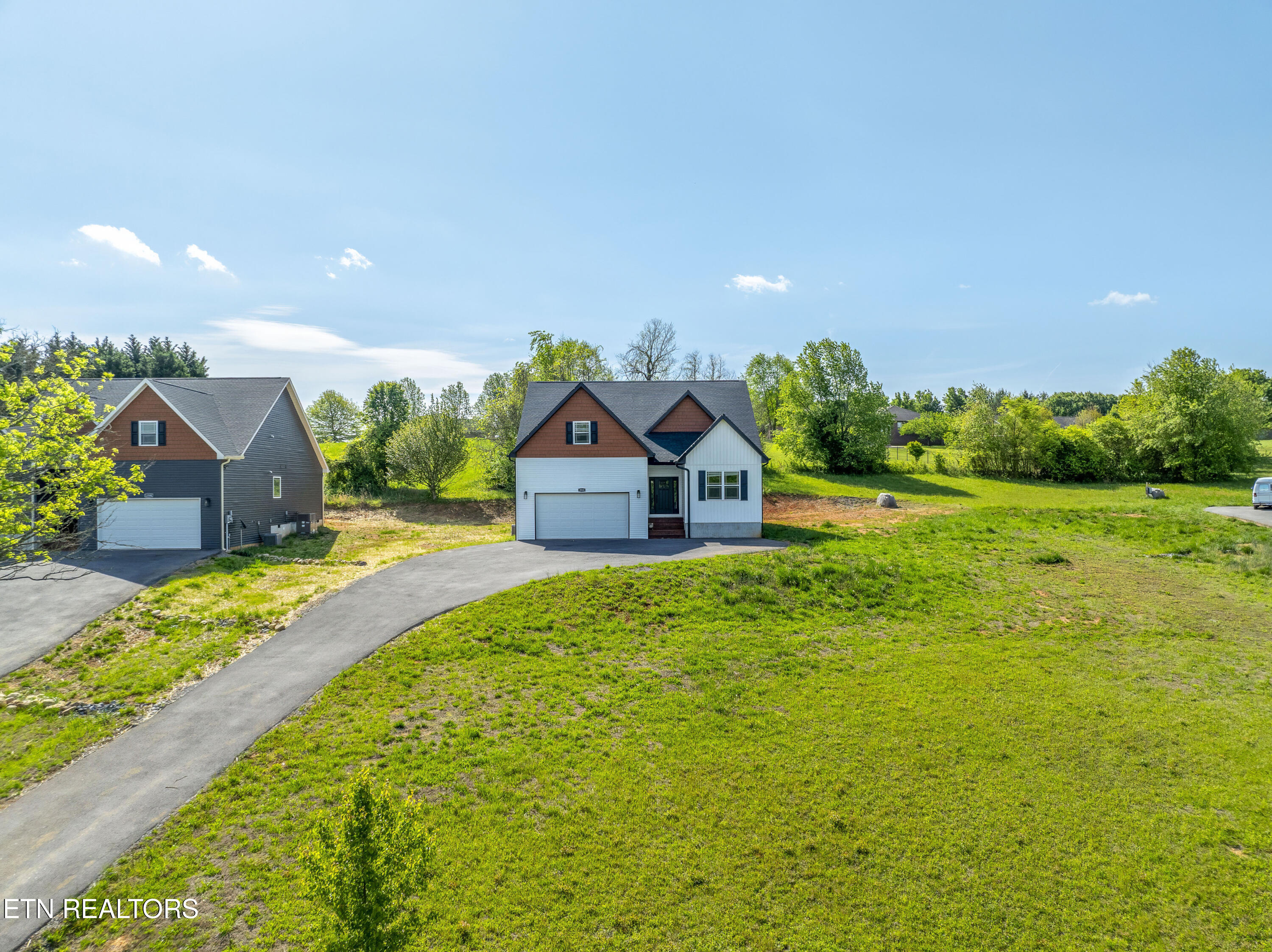 1514 Broad River Lane Sevierville TN 37876