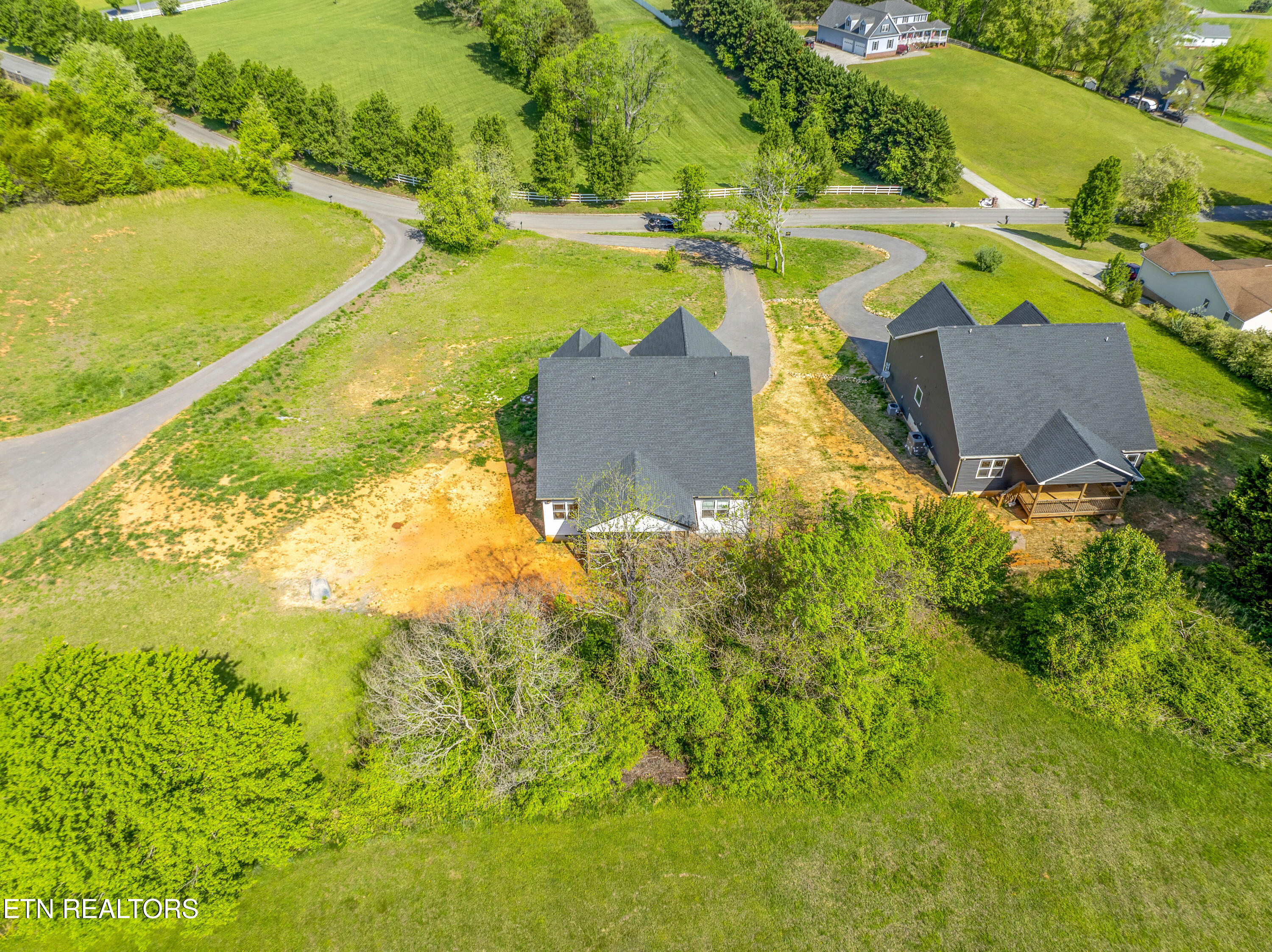 1514 Broad River Lane Sevierville TN 37876