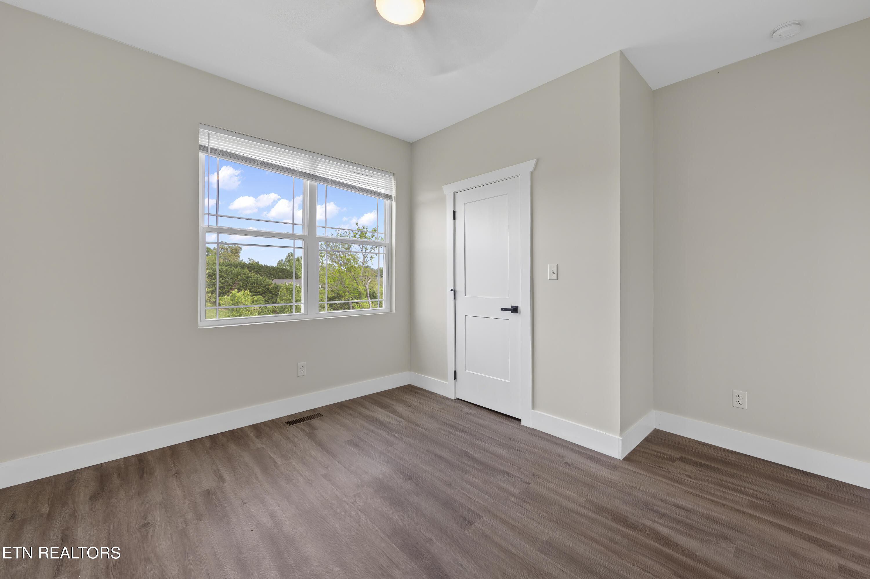 1514 Broad River Lane Sevierville TN 37876