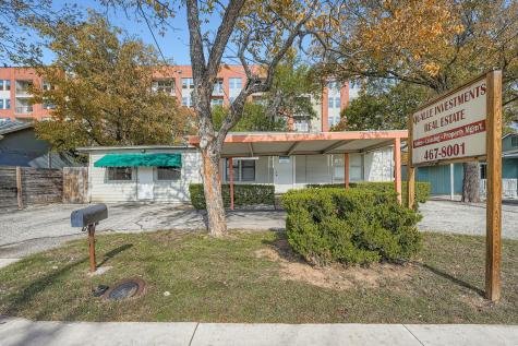 702 W St John's Avenue Austin TX 78752