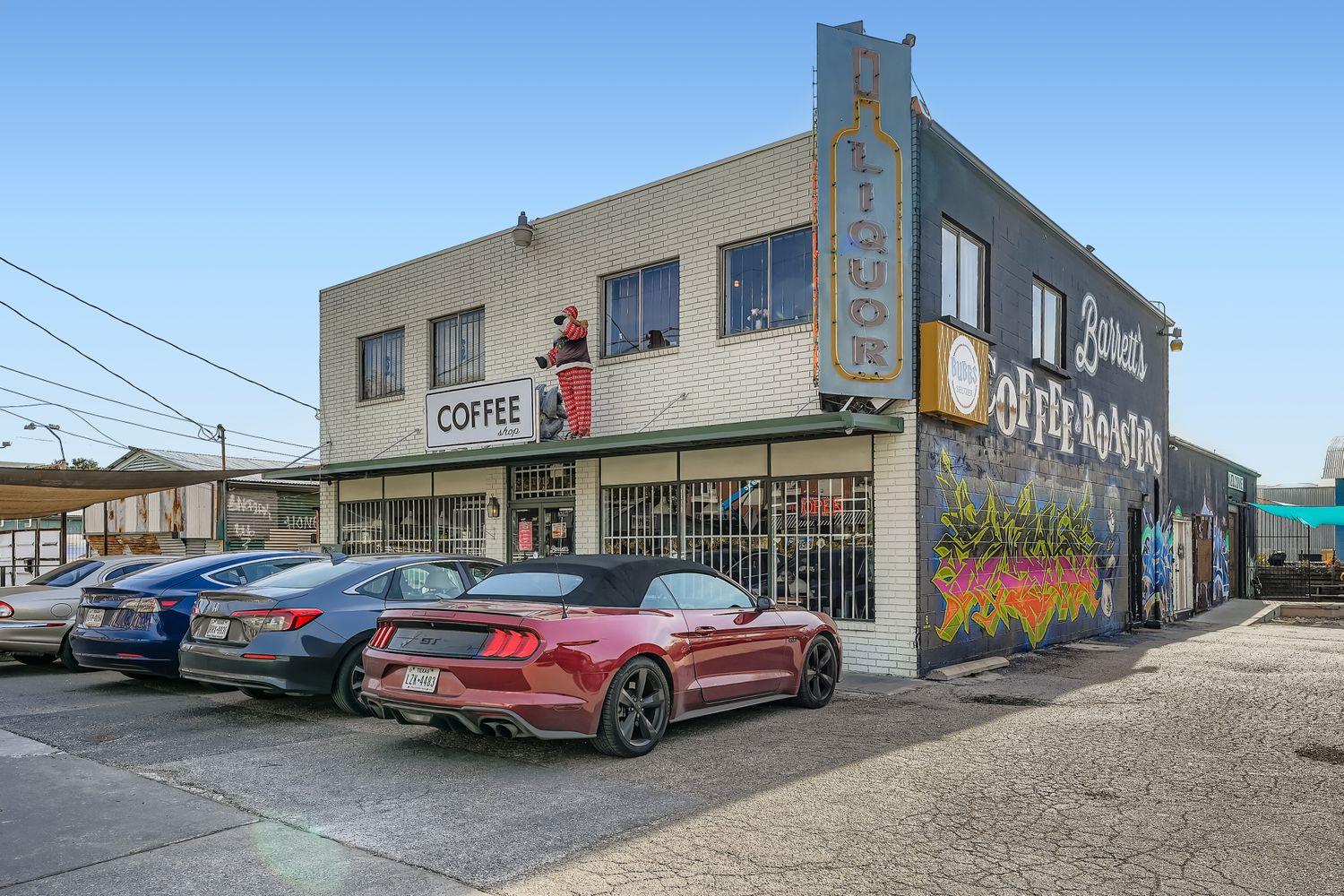 702 W Street John's Avenue Austin TX 78752