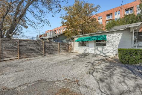 702 W St John's Avenue Austin TX 78752