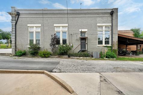 104 Hoxie Street Coupland TX 78615