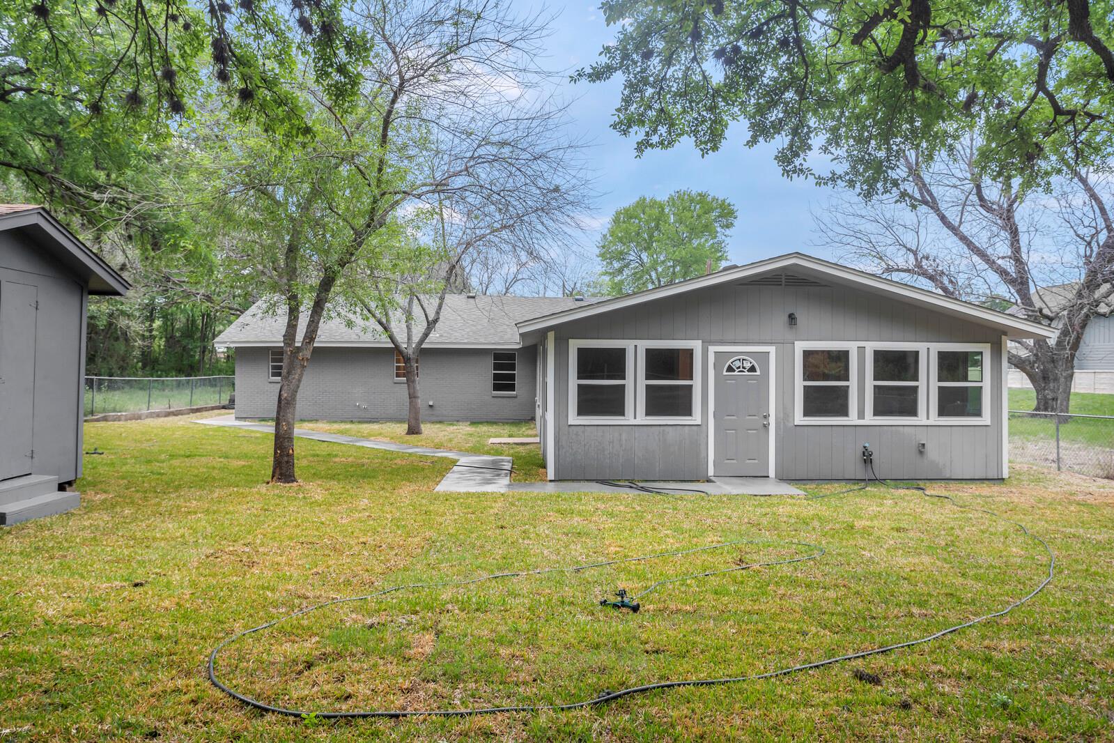601 Spring Street Round Rock TX 78664