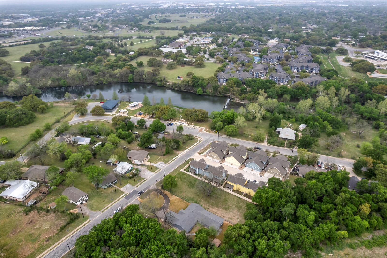 601 Spring Street Round Rock TX 78664