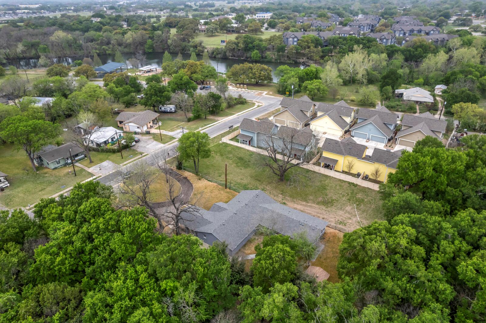 601 Spring Street Round Rock TX 78664