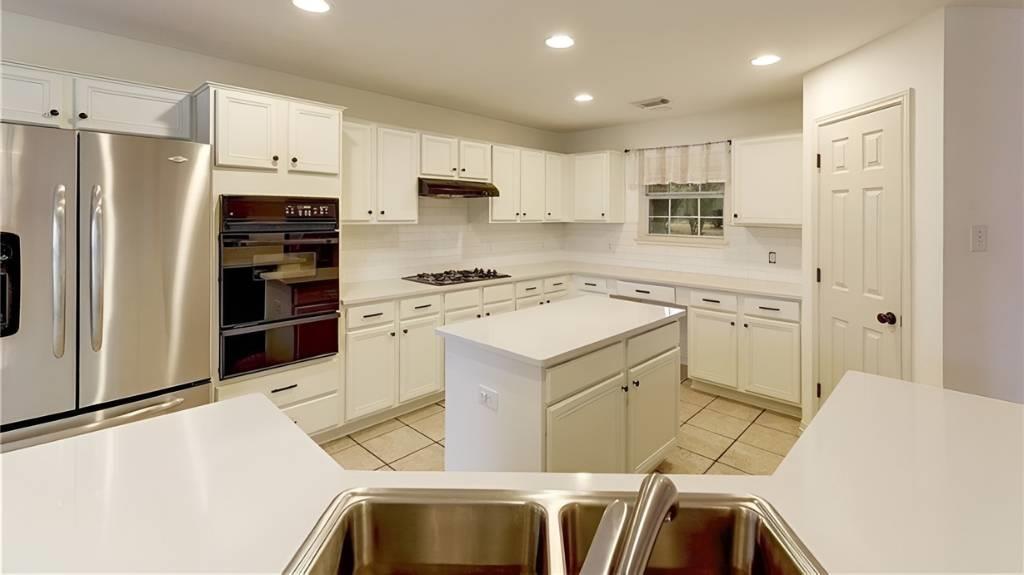 1400 Spivey Road Leander TX 78641