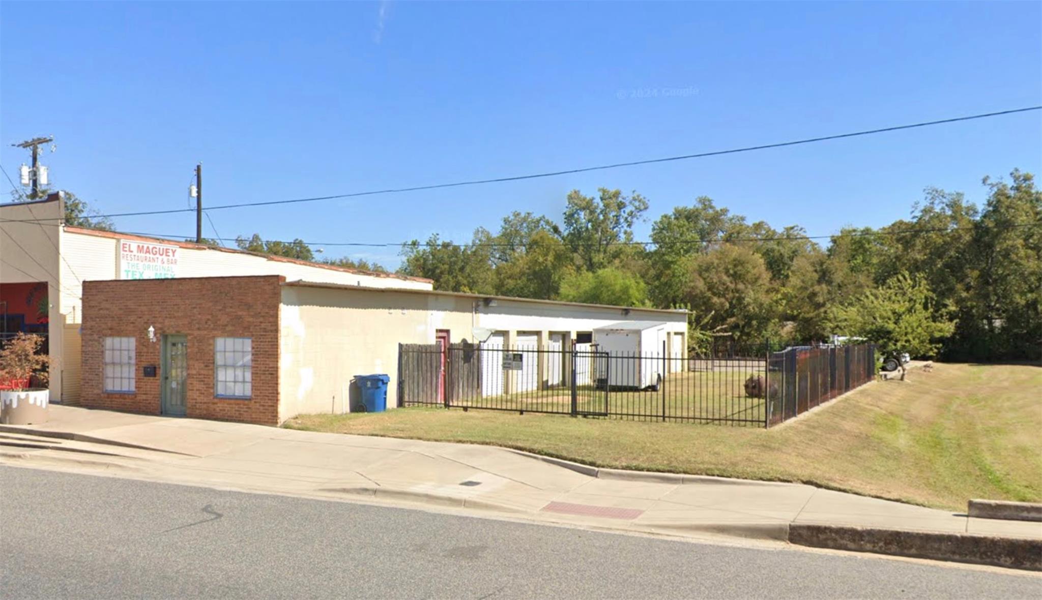 117 S Main Street Elgin TX 78621