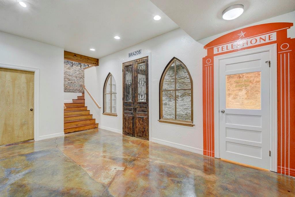 503 Neches Street Austin TX 78701