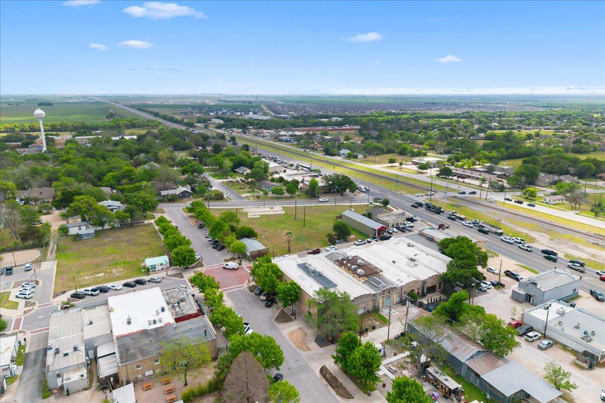 117 East Street Hutto TX 78634
