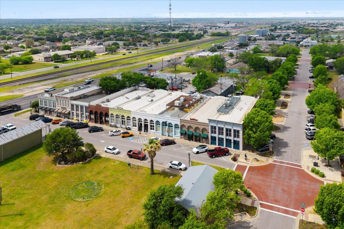 117 East Street Hutto TX 78634