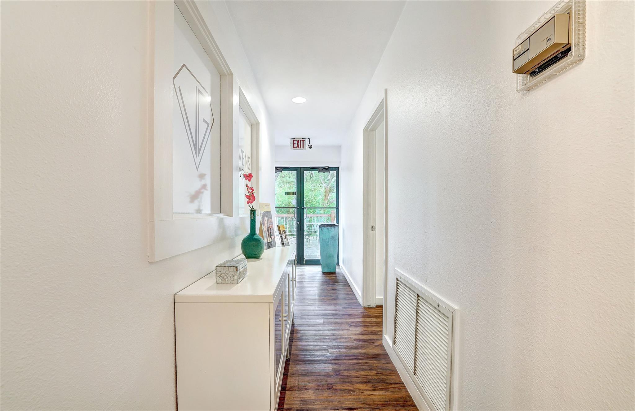 3939 Bee Cave Road West Lake Hills TX 78746