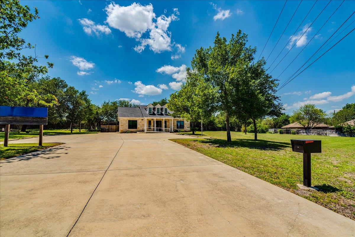 130 Hall Professional Center Kyle TX 78640