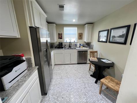 409 W Center Street Kyle TX 78640