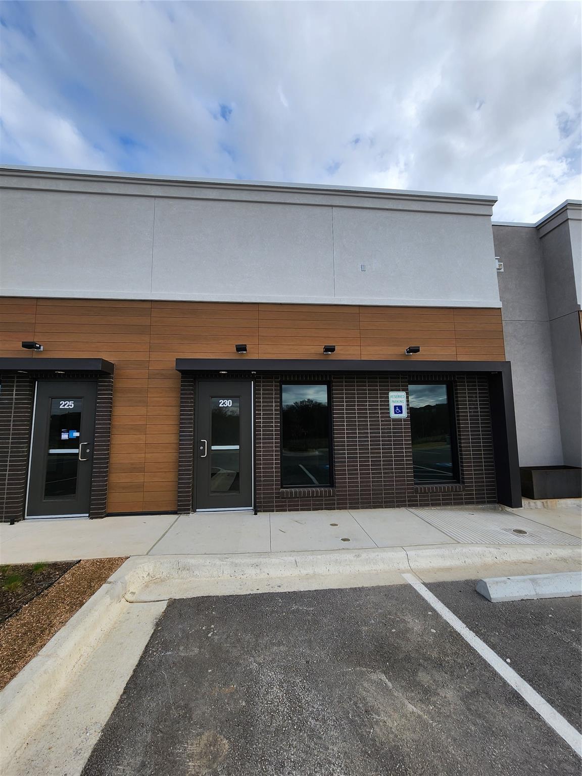 2261 Gattis School Road Round Rock TX 78664
