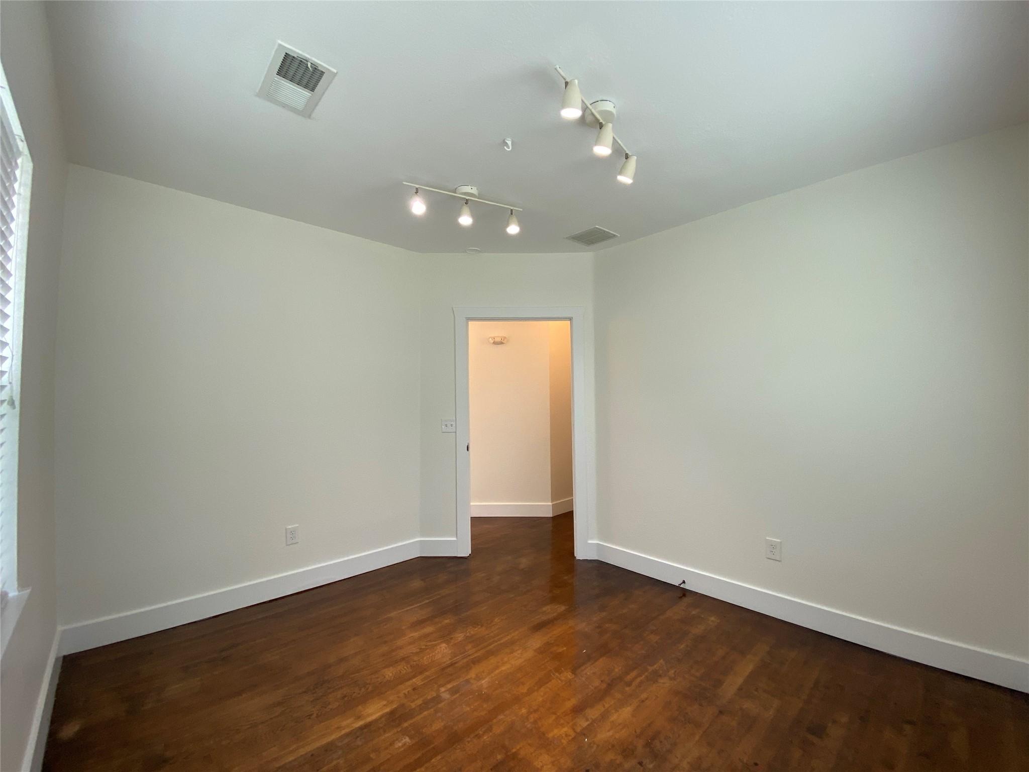 1005 S Rock Street Georgetown TX 78626