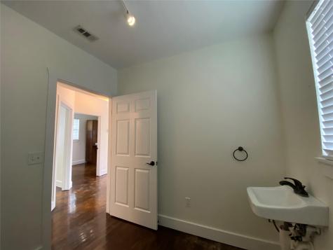 1005 S Rock Street Georgetown TX 78626